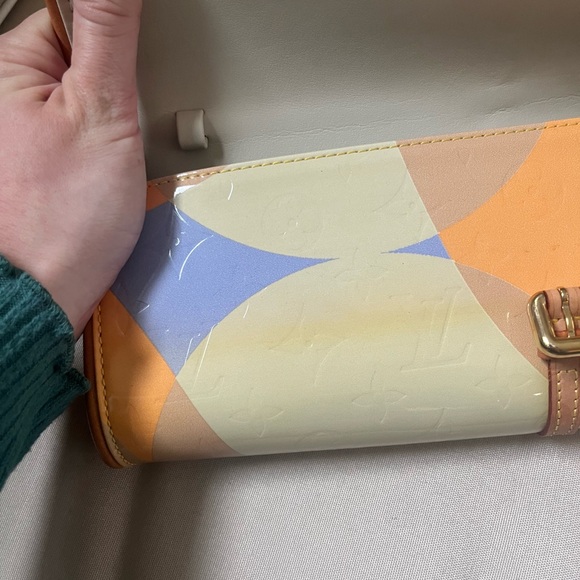 Authentic Louis Vuitton Monogram Vernis Fleurs Pochette (Rare color palette!) - Picture 13 of 13